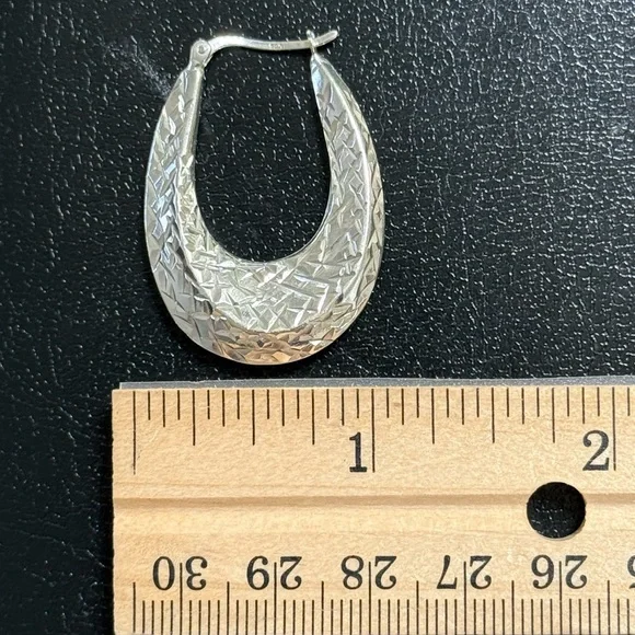 Sterling Silver Oval Large Textured Hoop Earrings Stamped 925 - Picture 3 of 6